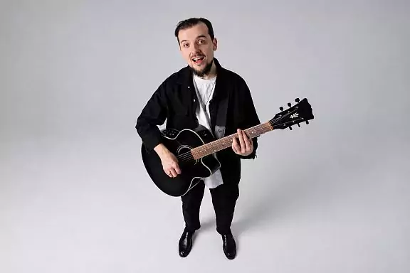 Кавер-группа Рома и роботы