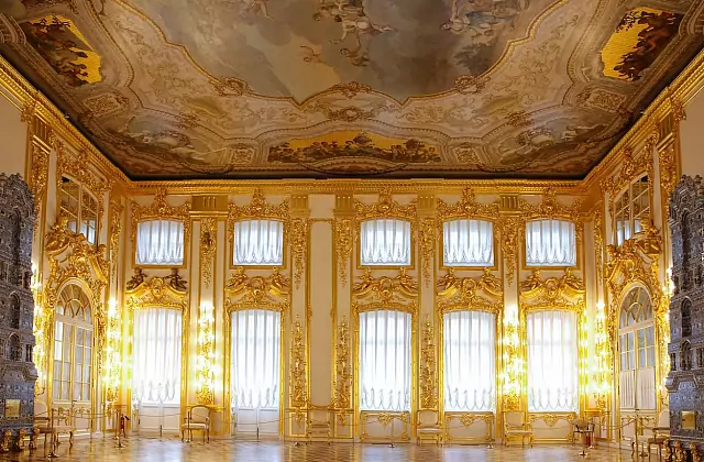 Palais Catherine — Antichambres
