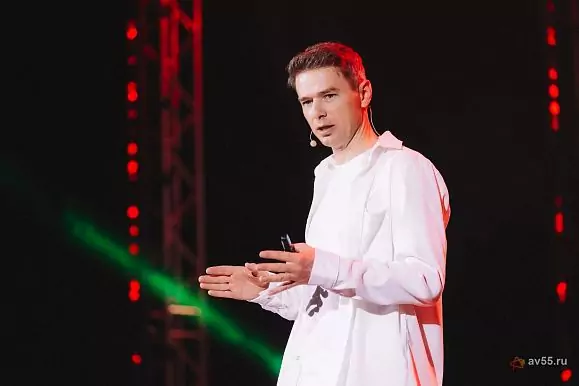 Спикер по продажам Владимир Якуба