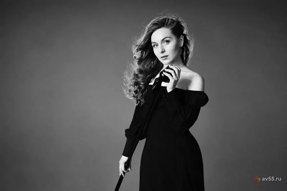Vocalist Vera Leontyeva — photo 1
