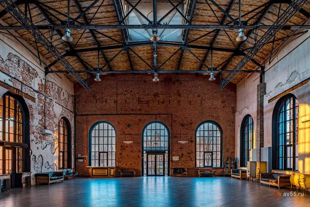 Loft in the Rockefeller Mansion — photo 1