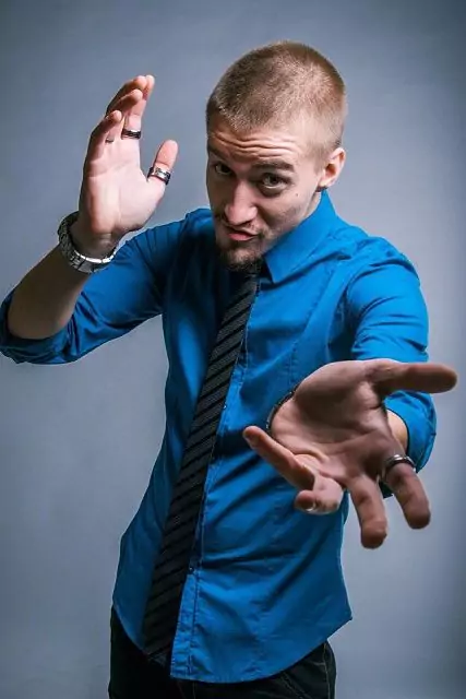 Presentador Nikolái Tsikatunov