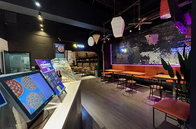 8bit studio — 8bit Pizza