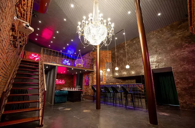 MSK PLACE — Steklo loft
