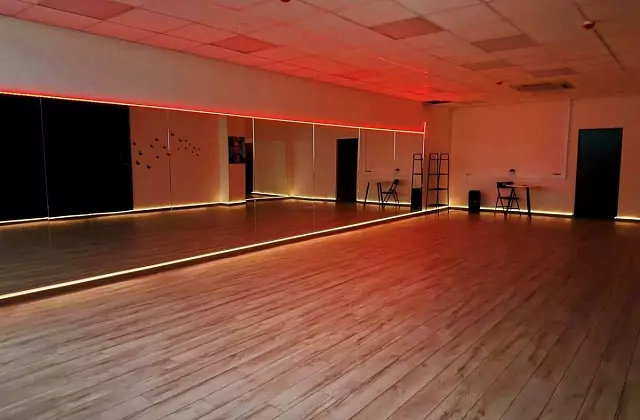 VIVA DANCE — Salon v stile «Kuba»