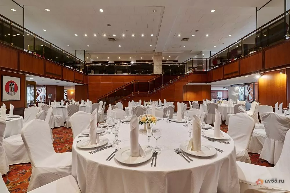 AZIMUT Hotel Aerostar — Restaurant 'Brasserie Erte' — photo 1