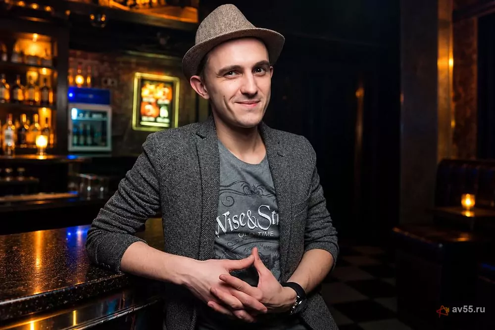 Moderator Wladimir Pjatnizkij – Foto 1
