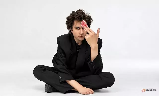 İllüzyonist Mark Belyy