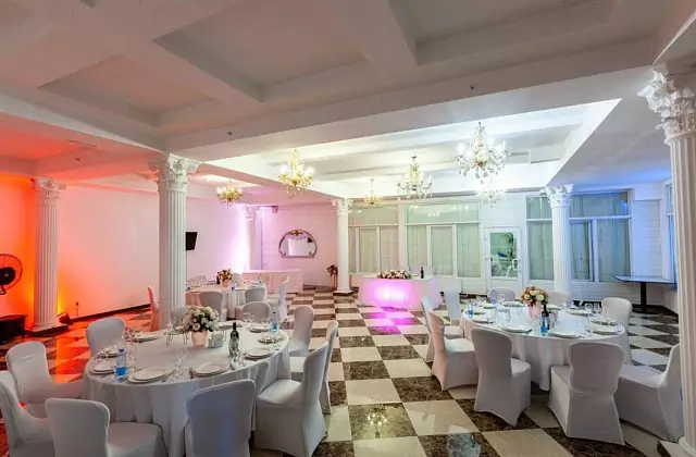 Eventner — White Hall