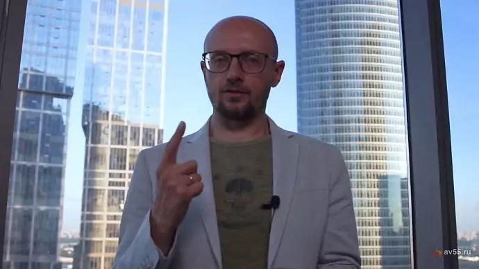 Спикер по бренду и PR Роман Масленников