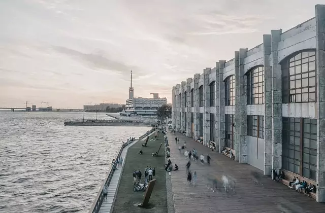 Севкабель Порт — Набережная
