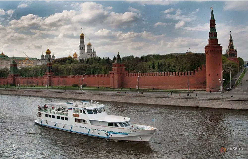RED BOAT — Теплоход Барс — фото 1