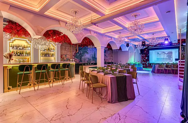 May.Moskova — Loft «Palermo»