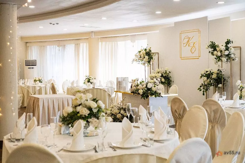 Hotel Complex "Turist" — Banquet Hall — photo 1