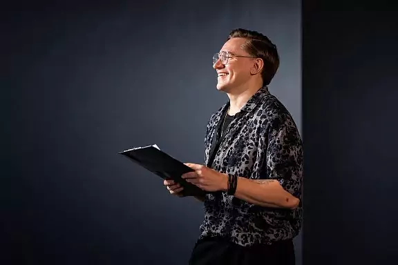主持人 Anton Bogdanov