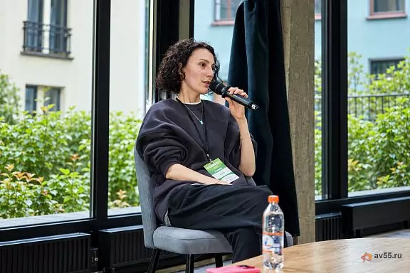 Brand and PR speaker Alla Guzova