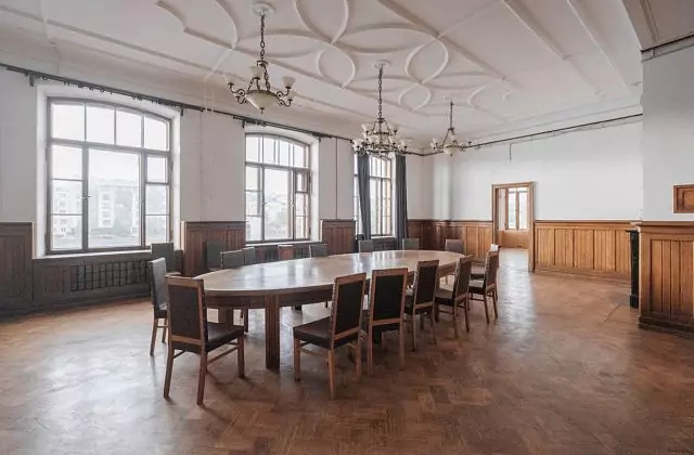 Ofis Krasnom Oktyabre