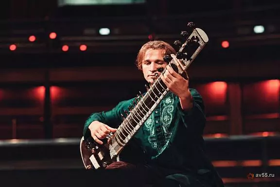 Sitarist Stepan Christanov