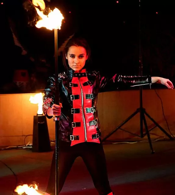 火焰秀《Ferdjulyan Show》