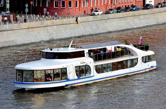 RED BOAT — Теплоход Благодать
