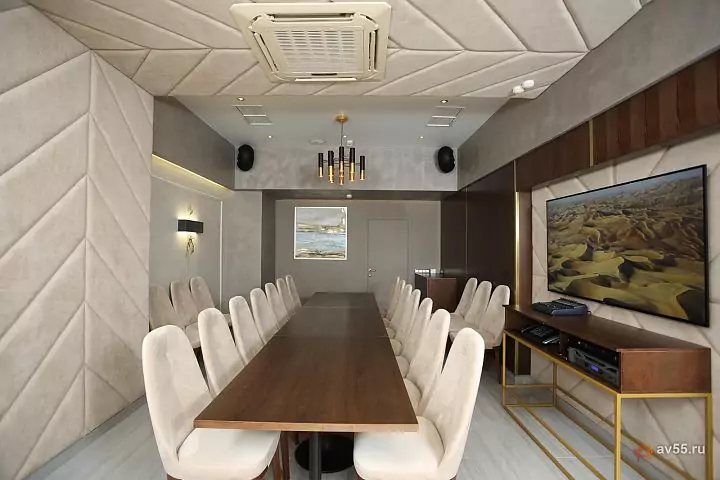 Venues for 20 people in Omsk