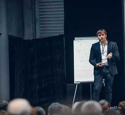 Спикер по маркетингу Антон Петроченков