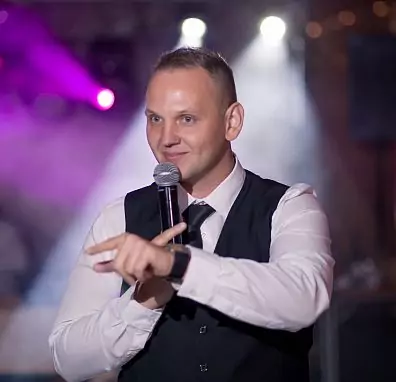 Host Alexey Solodovnikov