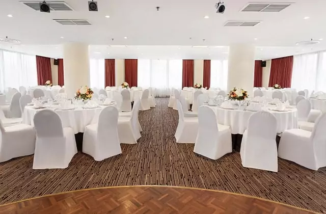 AZIMUT Olympik — Moscow Hall