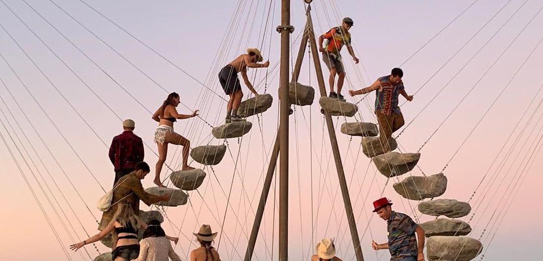 „Schmetterling“ im Ei, fliegende Steine und ein grüner Elefant – wofür war das verrückteste Festival der Welt, Burning Man – 2019, noch bekannt? 7