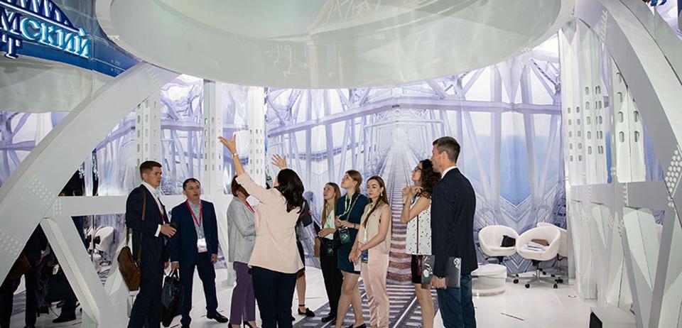 Roboter, Puschkin, Massage: Womit überraschten die Organisatoren des SPIEF 2019 noch? 5