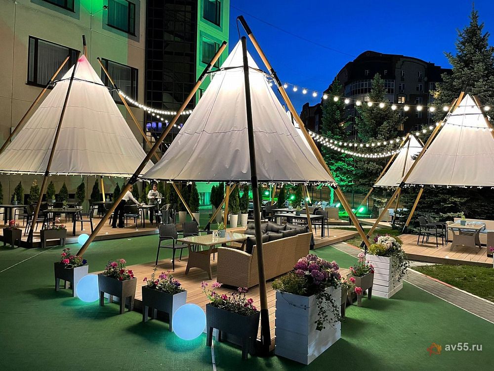 DoubleTree by Hilton — терраса Shater — фото 1