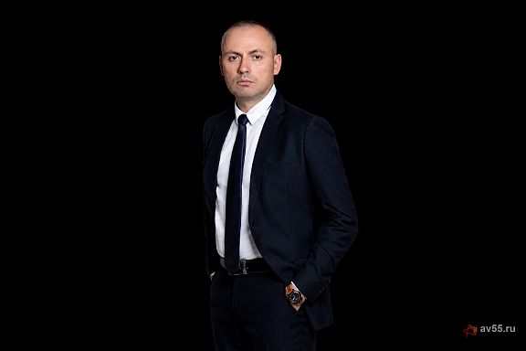 医療・製薬スピーカー ドミトリー・ジニン