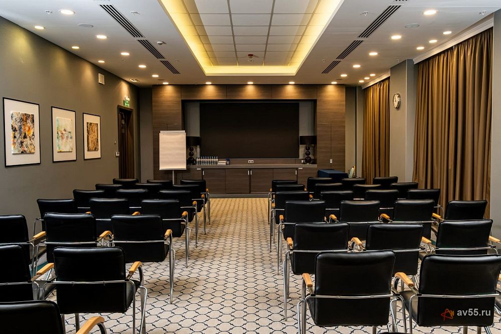 DoubleTree by Hilton — Silver Hall — photo 1