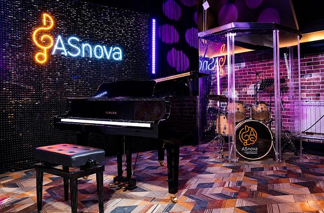 ASnova Hall