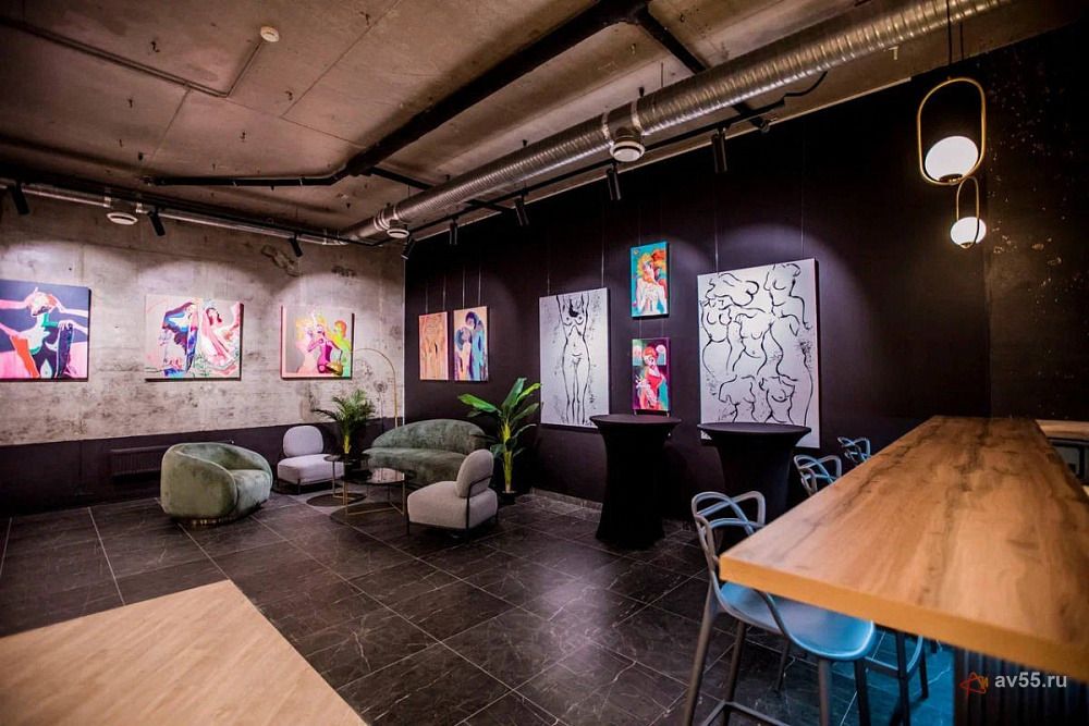 Alle Hall — photo 1