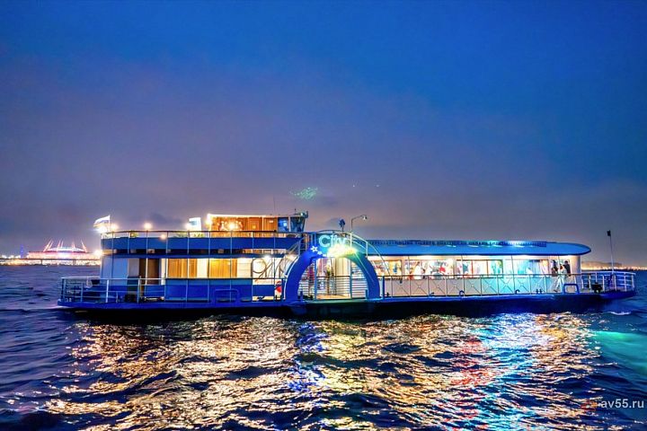 Boats for corporate events in St. Petersburg