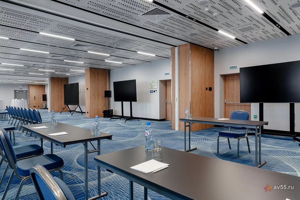 Cosmos Omsk Hotel — Sputnik Hall — photo 1