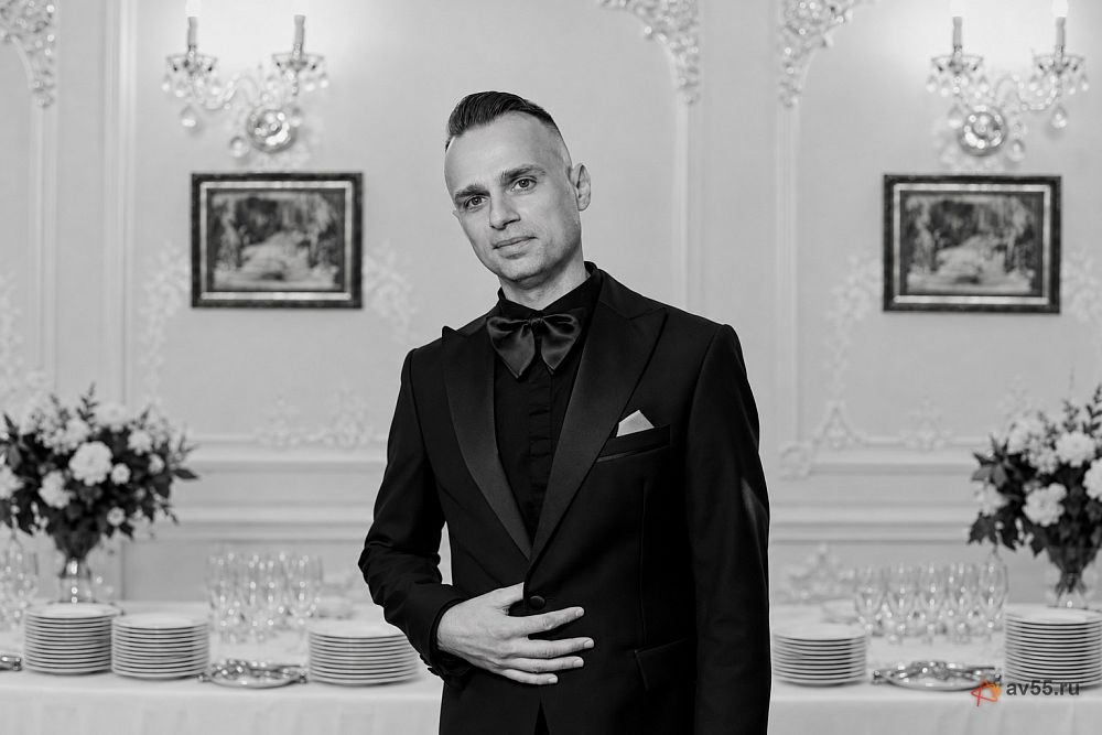 Ведущий Сергей Яковлев — фото 1