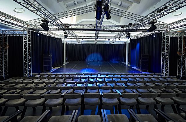 New Manege — Theater Hall