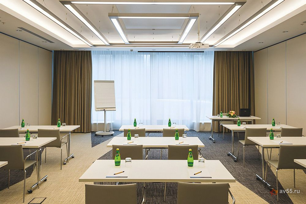 Novotel Sheremetyevo Havaalanı — «Tupolev» Salonu — fotoğraf 1