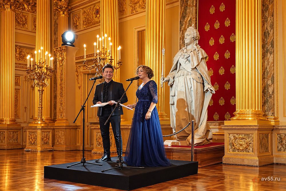 Host Dima Weber — photo 1